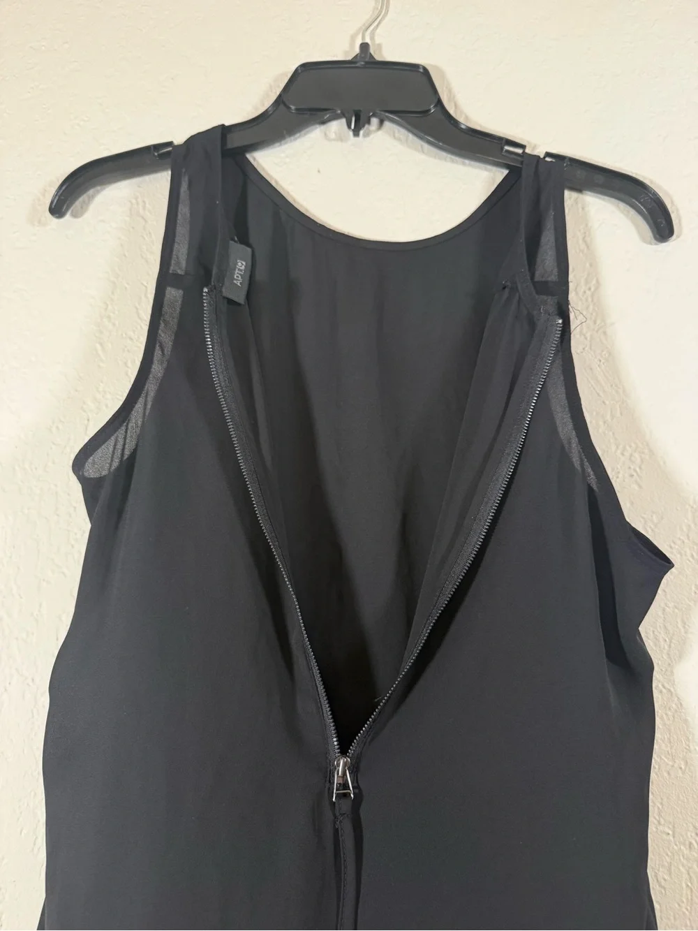 Apt9 Black Sleeveless Blouse Womens Tank Top Zipper Back Size Medium - Picture 7 of 8